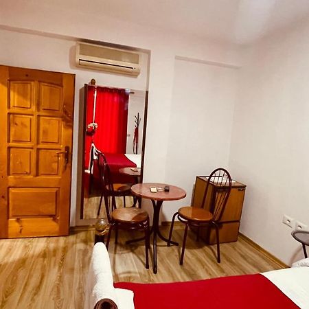 Hotel Drinos Tirana Exterior photo